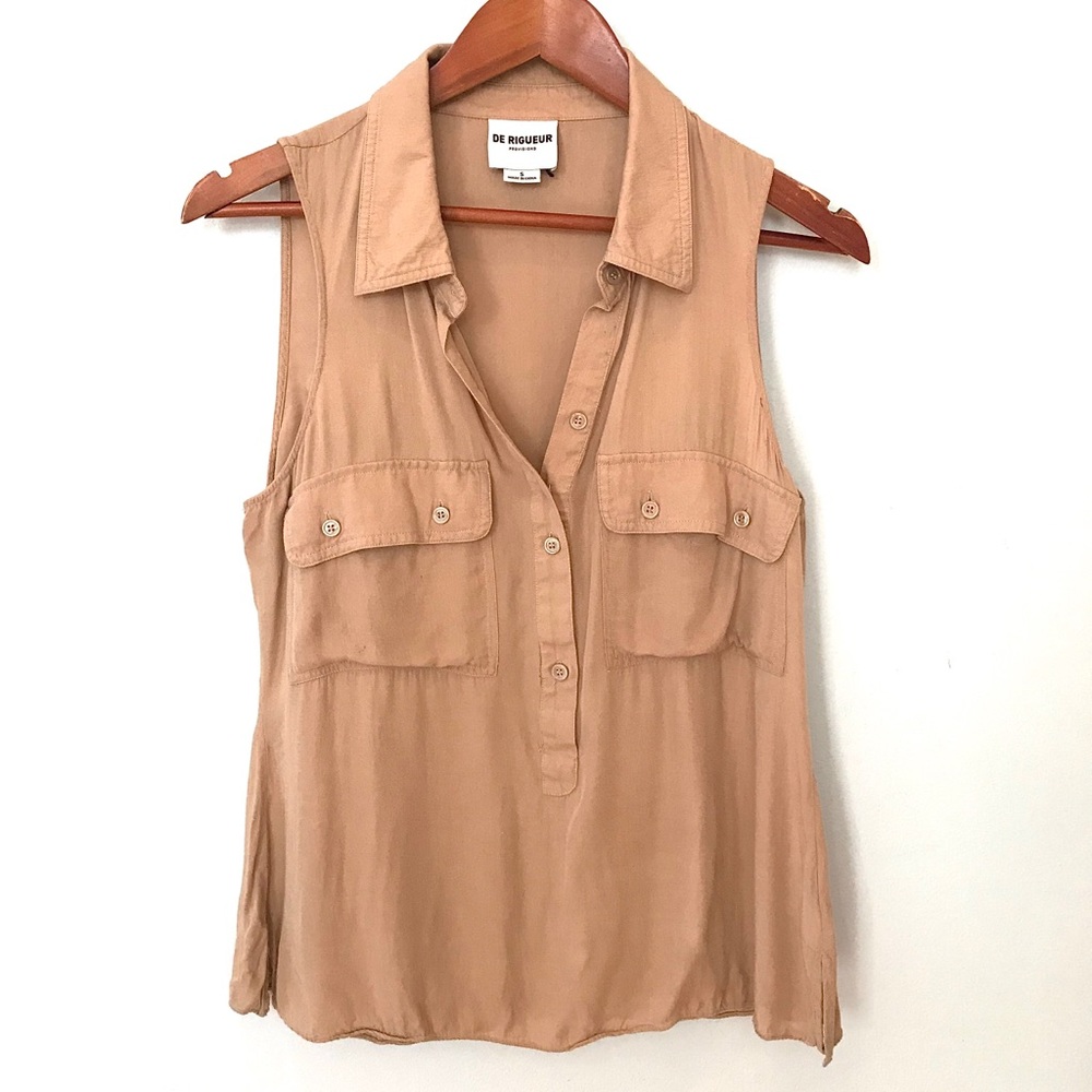 De Rigueur Provisions Beige Top